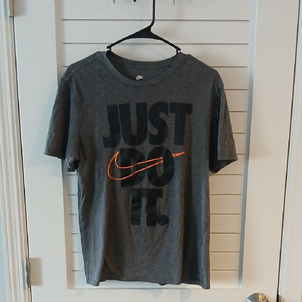 Nike Gray and Orange Short Sleeve Tee